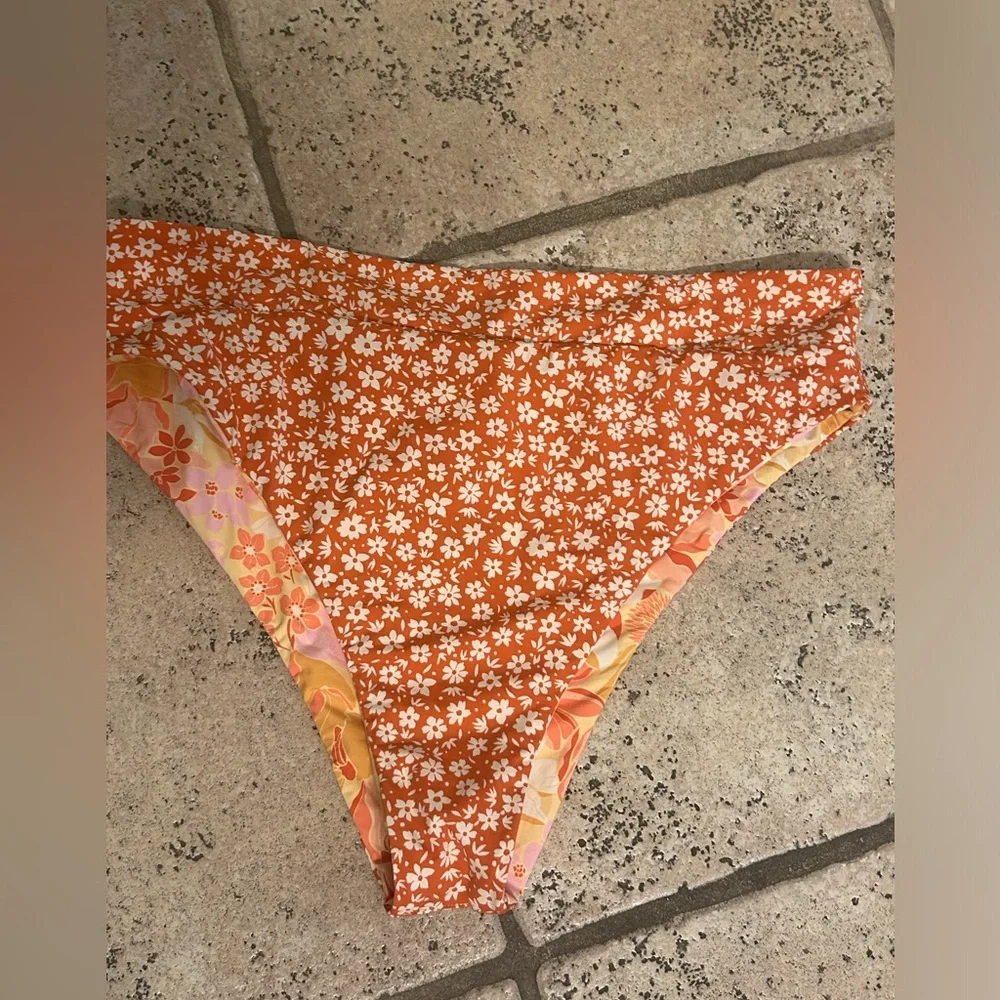 NWOT Billabong bikini bottoms size XL reversible - Picture 6 of 10